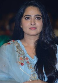 anushka shetty_teluguvox_7